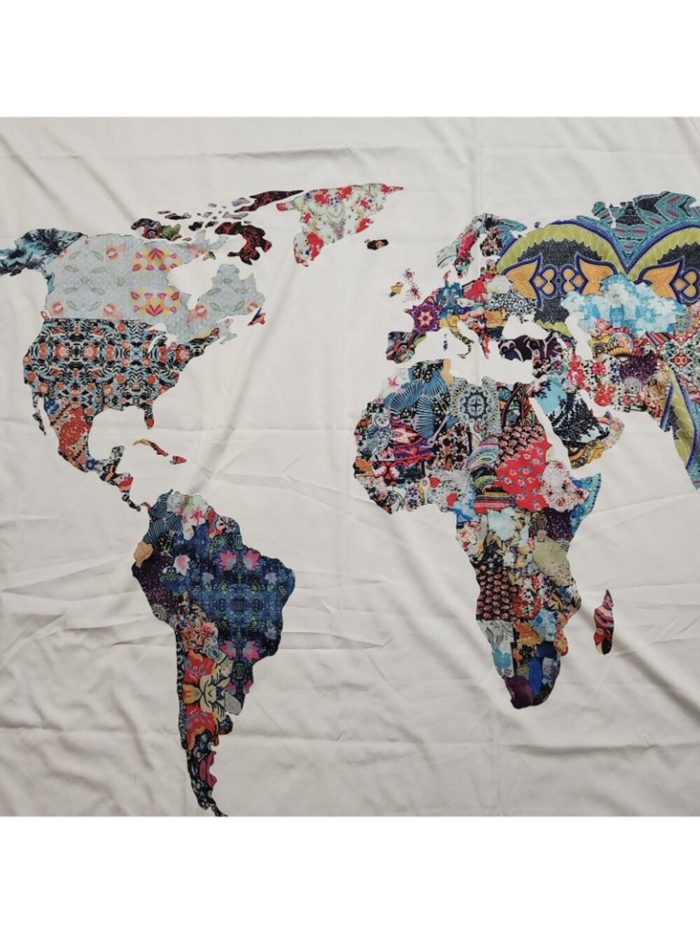 Urban Outfitters 80x60 World Map Wall Tapestry